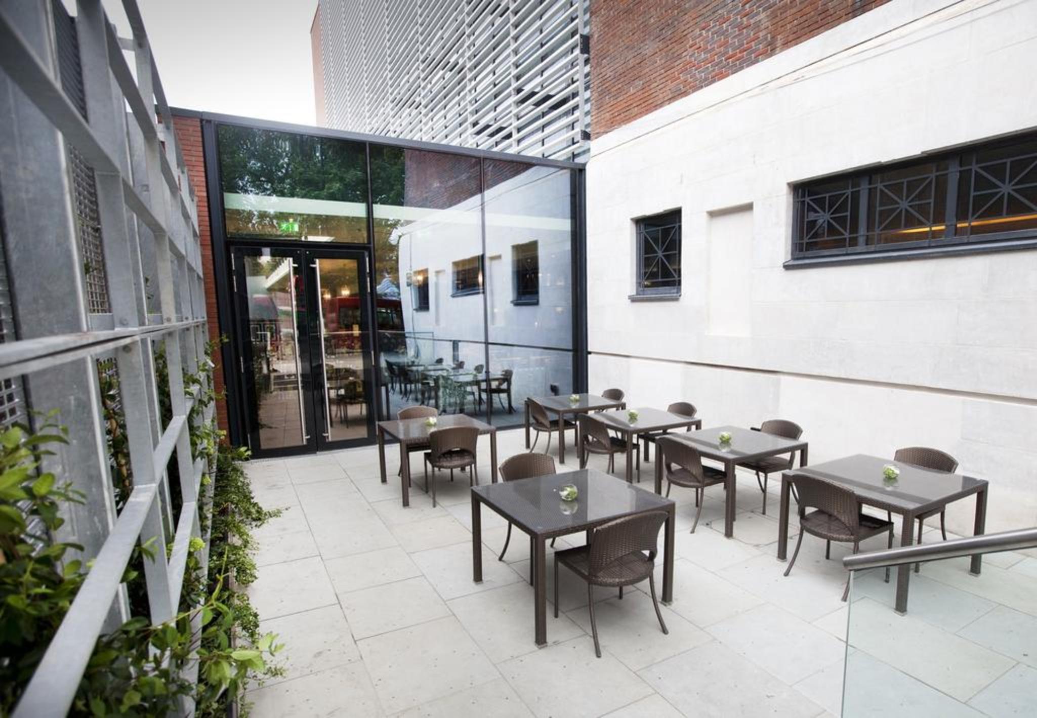 Dorsett Shepherds Bush Londra Dış mekan fotoğraf